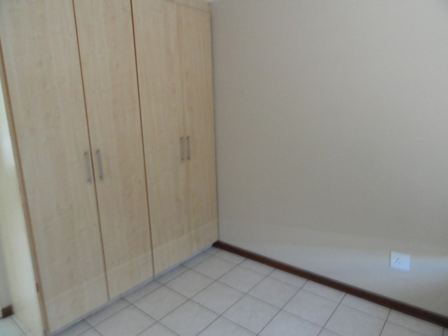 To Let 1 Bedroom Property for Rent in Die Bult North West
